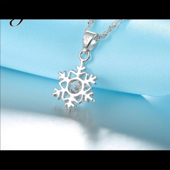🆕 925 Sterling Silver CZ snowflake jewelry Set - Picture 3 of 4